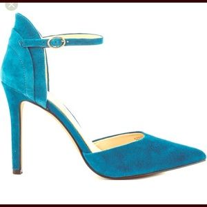 Jessica Simpson Carlette